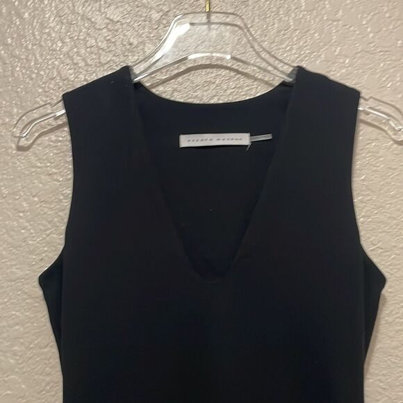 Susana Monaco Jersey Knit Ruffle Asymmetrical Hem Deep V Midi Dress Size XS - Picture 7 of 9